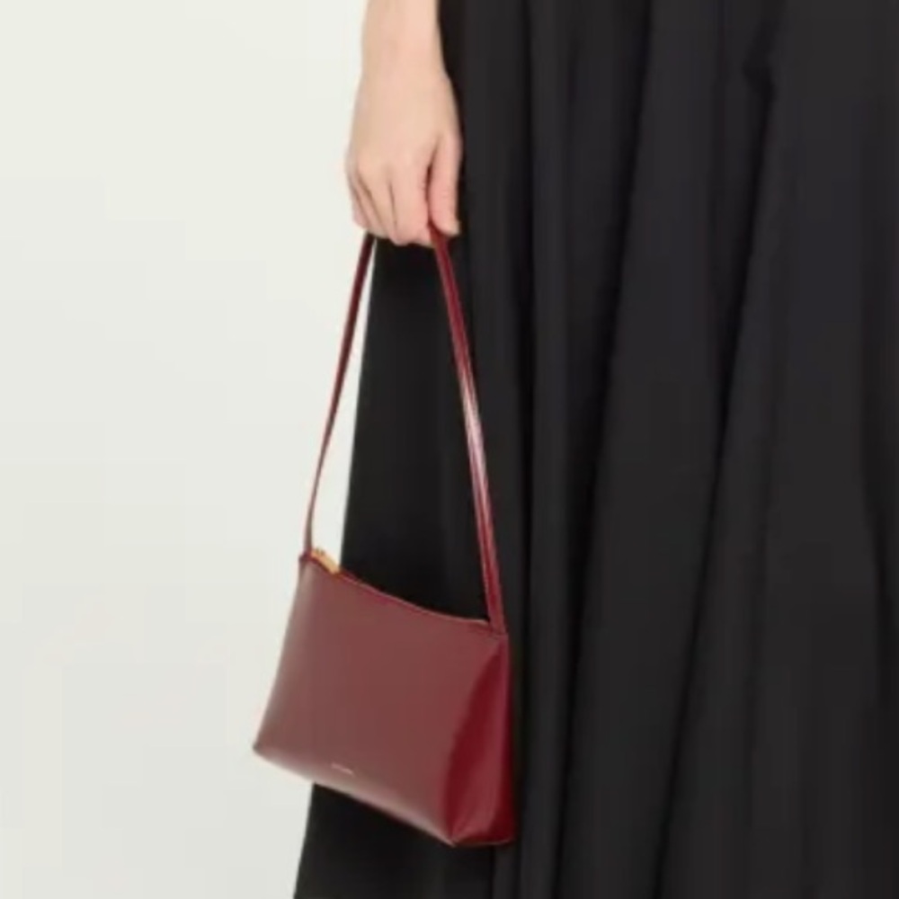 New-MANSUR GAVRIEL
Gaia Zip Leather Shoulder Bag - Picture 14 of 14